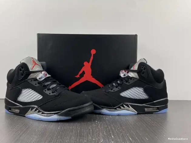 MaikeSneakers 845035-003 Retro Metallic (2016) Black 5 Jordan 0523